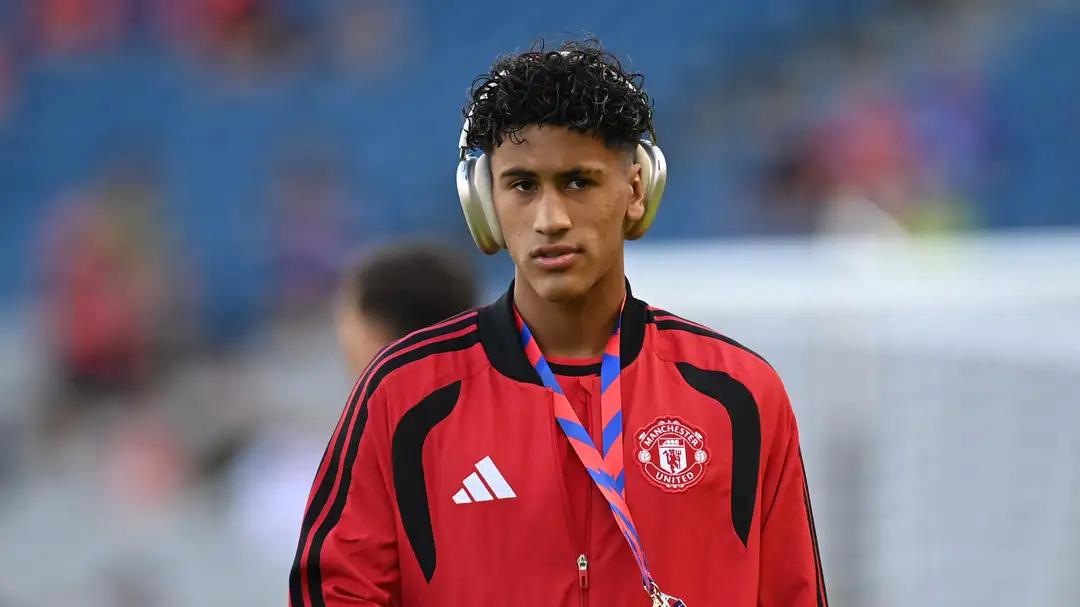 Goal: Manchester United's academy prospect JJ Gabriël determined to leave as Real Madrid leads the race