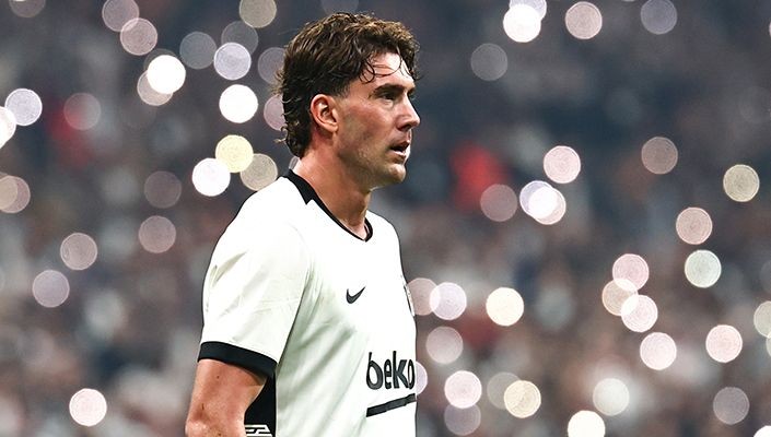 Vlahovic : « Très heureux d'avoir battu le record de Besiktas, j'espère continuer à gagner des matchs »
