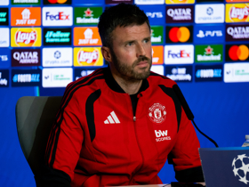 Carrick: Man Utd must learn to 'love' pressure