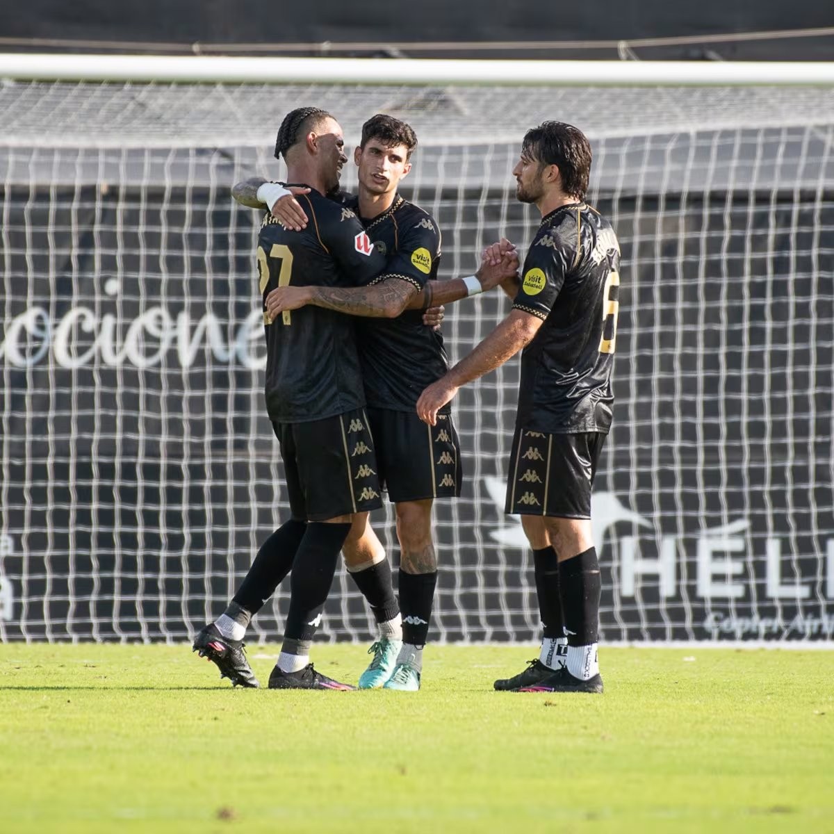 Ferran Costa le busca sustituto a Edgar