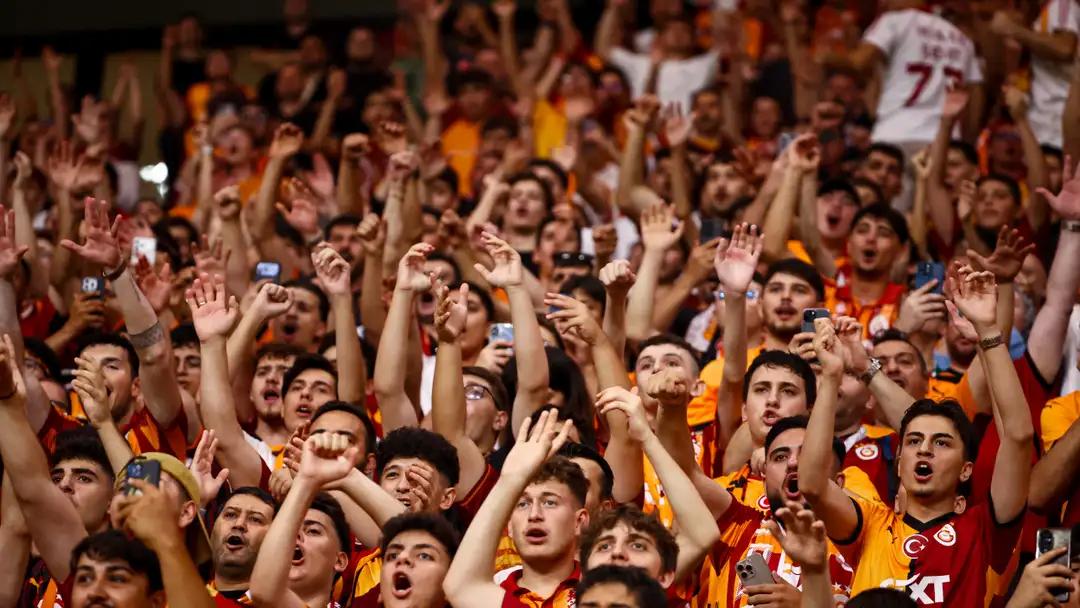"Selamat Datang di Neraka": Barcelona Siap Hadapi Markas Angker Galatasaray di Istanbul