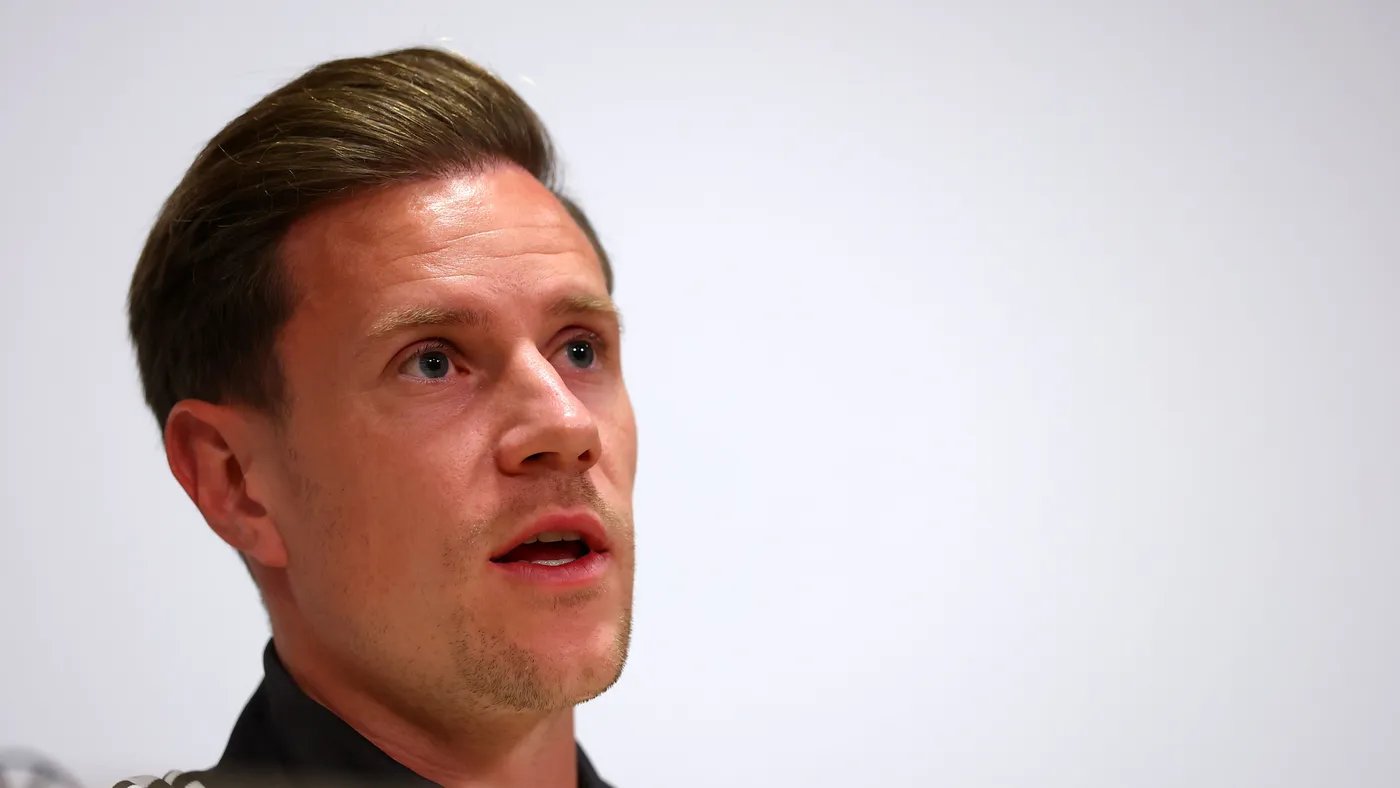 Ajax-Trainer: Ter Stegen ist keine Wachsfigur, Spielaufbau ist Teamaufgabe