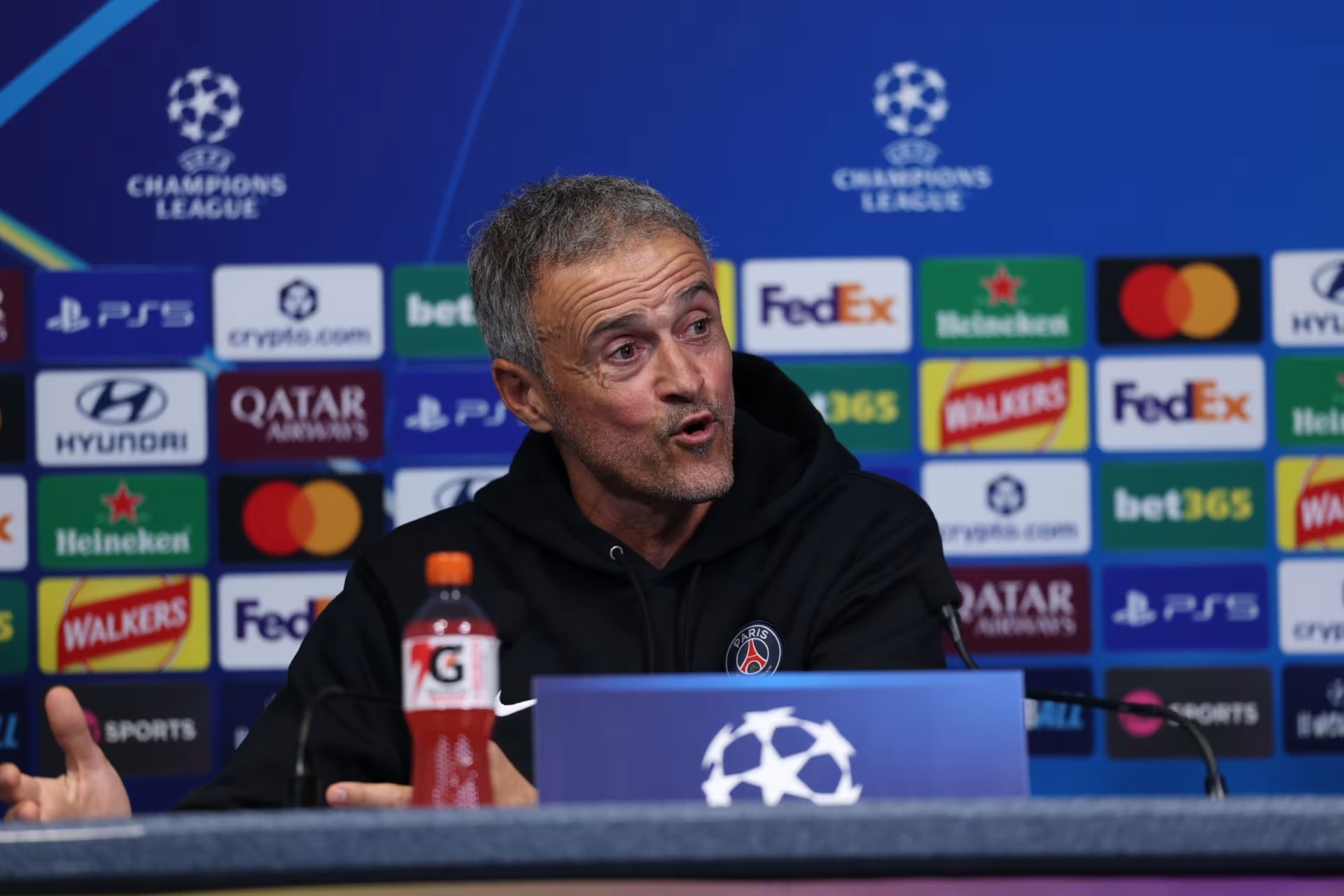 Enrique: Auf dem Platz gewonnene Trophäen gehören immer dem Spielfeld, ich hoffe, Man City kann einer Bestrafung entgehen