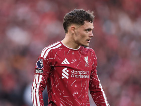 Iraola maintains '100% trust' in Liverpool duo Wirtz and Barcola