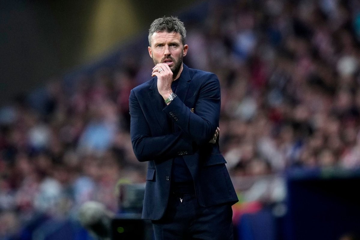 DO: Manchester United Back Michael Carrick Fully, Hoping for Success with No Plans to Sack Him