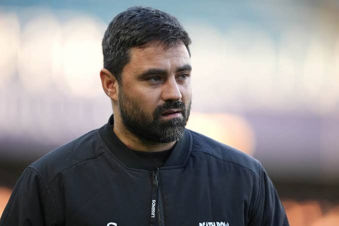 Swansea-Trainer: Solidarisch mit Yan Dhanda nach rassistischen Beleidigungen
