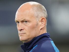 Millwall: Alex Neil criticises decision to pause game against Swansea after alleged racist chanting towards Eom Ji-Sung