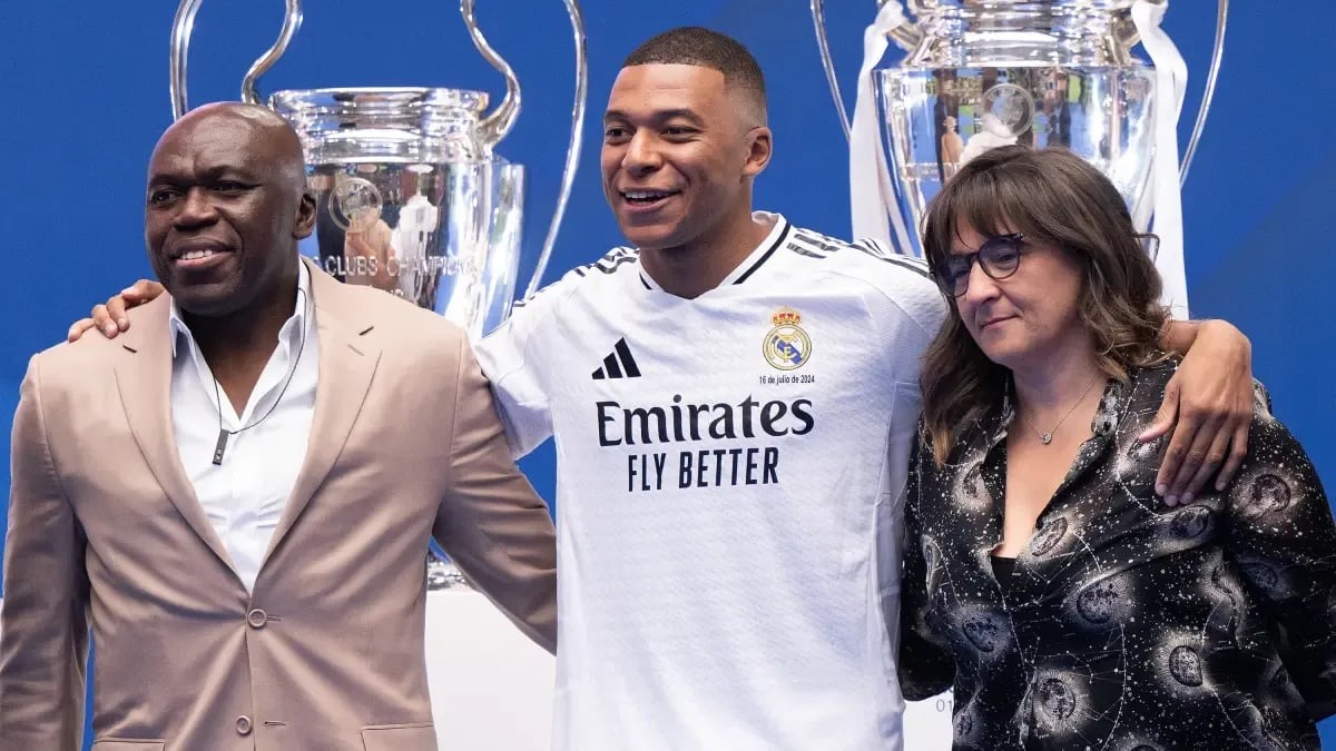 Mondo Sport: La madre di Mbappé interrogata come testimone assistita nell'indagine giudiziaria