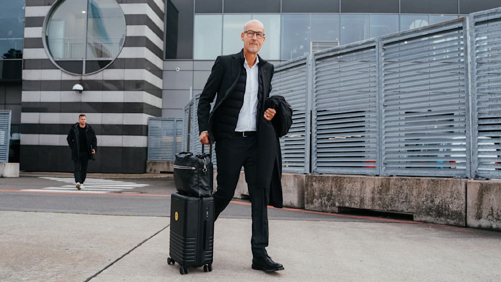 Bild: Dortmund-Präsident zahlt Bier für 400 Fans aus eigener Tasche