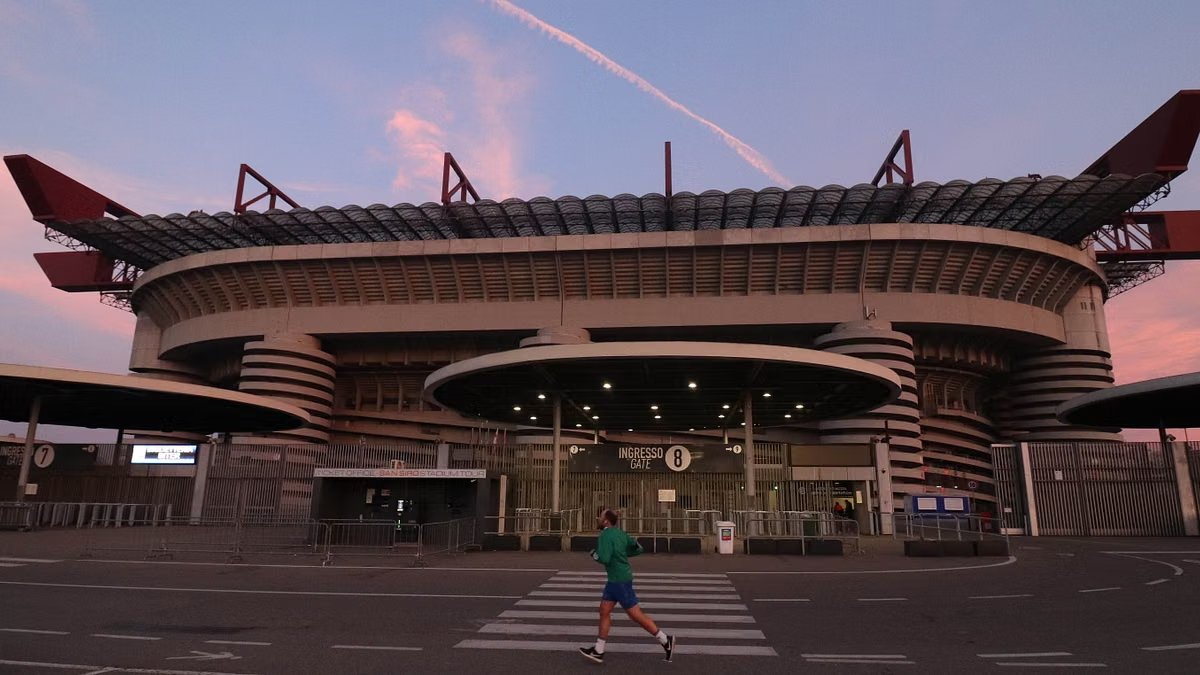 Medios italianos: Surge una nueva disputa entre Milan e Inter por el nuevo estadio, 40 millones de euros provocan conflicto