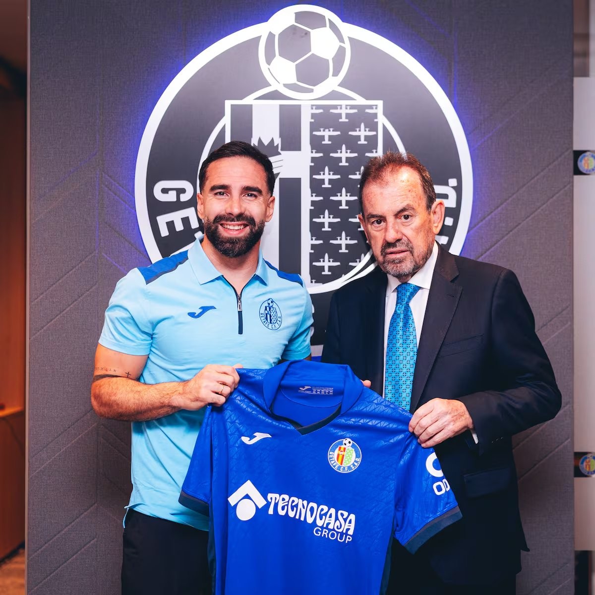 El Getafe usa la ‘vía Laporta’ con Carvajal